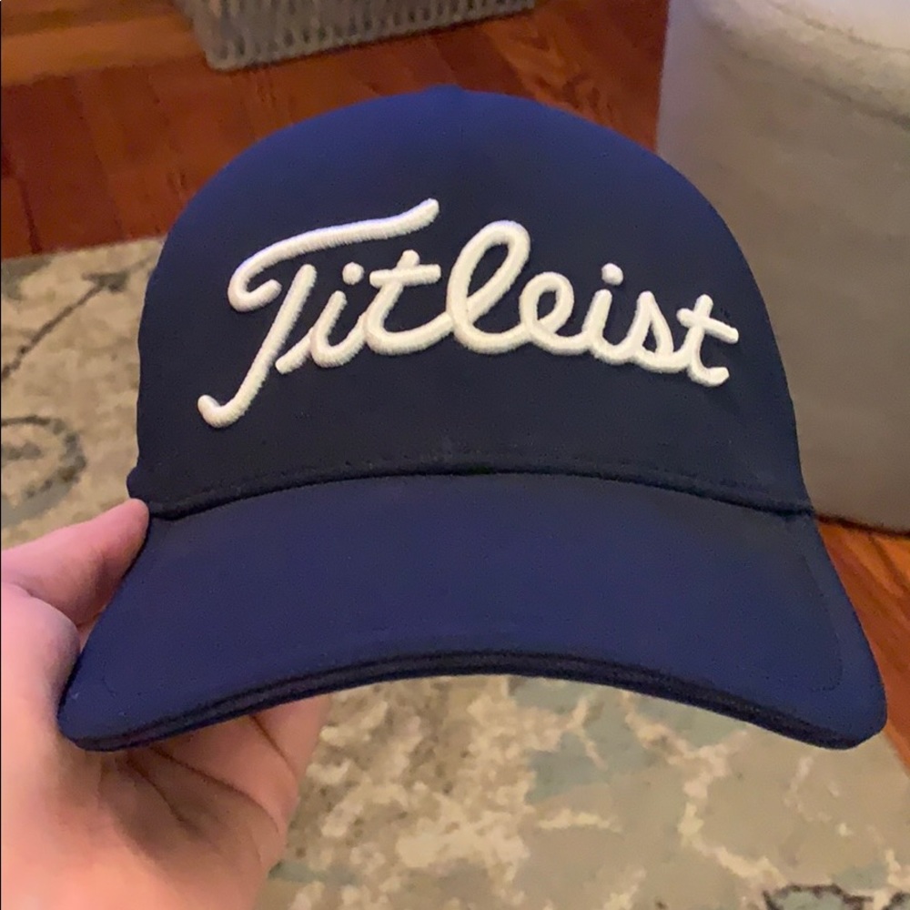 TITLEIST hat